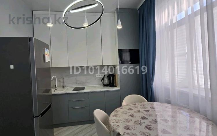 2-бөлмелі пәтер · 53.5 м² · 10/11 қабат, Есенберлина 76, бағасы: 29.5 млн ₸ в Усть-Каменогорске — фото 2