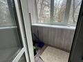 2-бөлмелі пәтер · 52 м² · 2/5 қабат, Ихсанова 52 — А. Кердеры, бағасы: 25 млн ₸ в Уральске, мкр Школьник — фото 11
