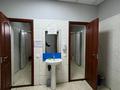 Свободное назначение, офисы, конференц-залы, кабинеты и рабочие места · 1100 м² за 2.2 млн ₸ в Караганде, Казыбек би р-н — фото 14