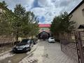 Свободное назначение, офисы, конференц-залы, кабинеты и рабочие места · 1100 м² за 2.2 млн ₸ в Караганде, Казыбек би р-н — фото 3