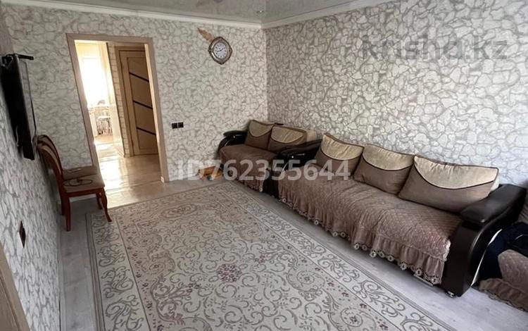 4-комнатная квартира · 63 м² · 2/5 этаж, Геринга 13 — Камзина-геринга за 23 млн 〒 в Павлодаре — фото 2