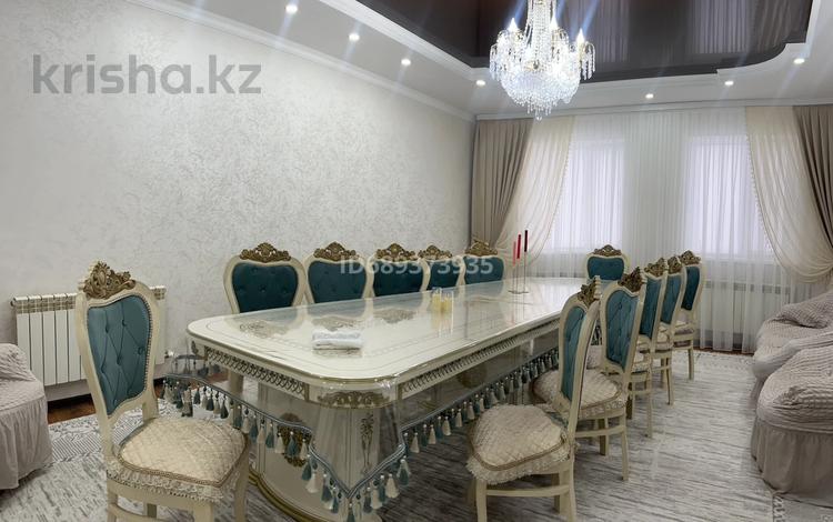 Отдельный дом · 4 комнаты · 220 м² · 11 сот., И.Жансугурова за 49.9 млн ₸ в Актобе, жилой массив Заречный-3 — фото 11