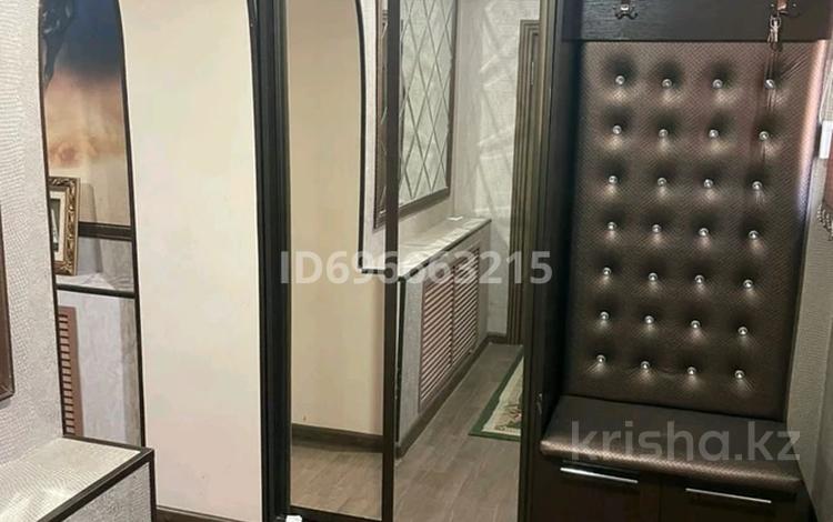 2-комнатная квартира · 60 м² · 1 этаж, Ерубаев 23 — Жаугашты базар за 120 000 ₸ в Туркестане — фото 2