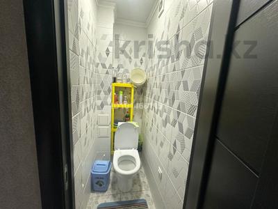 2-комнатная квартира · 50 м² · 2/5 этаж, мкр 11 52 за 18 млн ₸ в Актобе