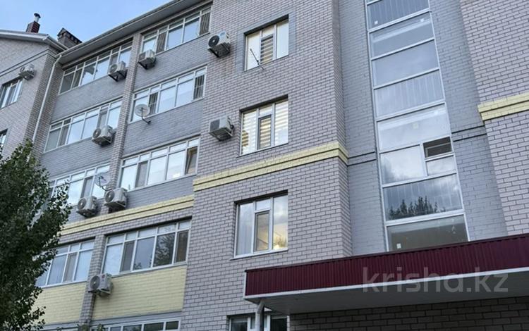 1-комнатная квартира · 45 м² · 4/5 этаж, Мангилик ел 21М — Теннисный корт, НИШ,Достык за 140 000 ₸ в Актобе — фото 10