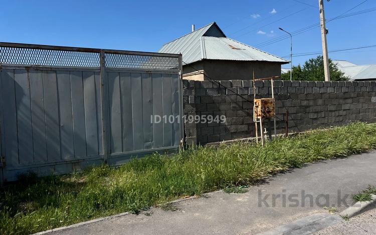 Отдельный дом · 3 комнаты · 74 м² · 10 сот., мкр Самал-3 Ештай ата48 за 50 000 ₸ в Шымкенте, Абайский р-н — фото 2