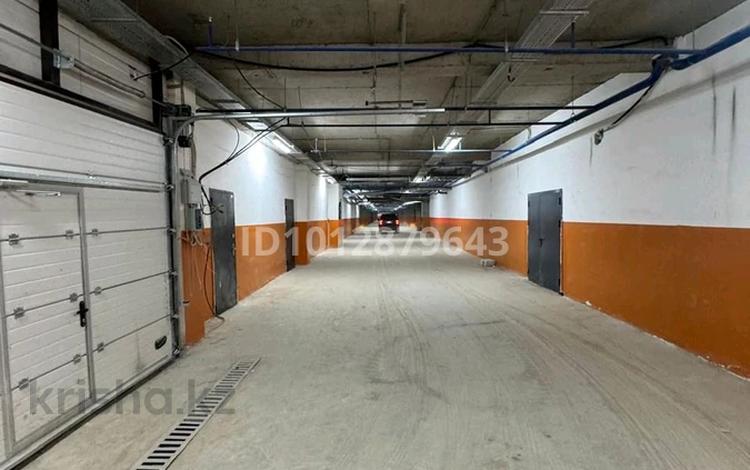 Паркинг · 15 м² · Жумекен Нажимеденов 33 за 2.6 млн ₸ в Астане, Сарайшык р-н — фото 2
