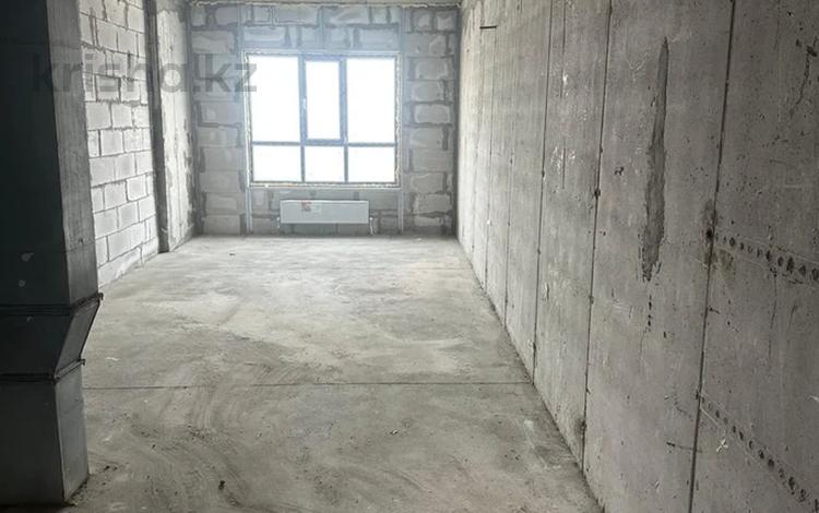 1-бөлмелі пәтер · 35 м² · 9/12 қабат, мкр Акбулак, Момышулы 100, бағасы: ~ 18.8 млн ₸ в Алматы, Алатауский р-н — фото 6