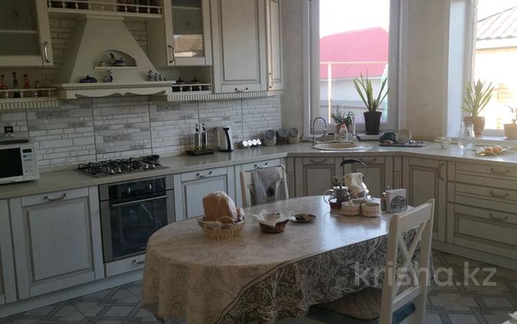 Отдельный дом · 6 комнат · 190 м² · 7 сот., Юга Восток 29 за 65 млн 〒 в Уральске — фото 6