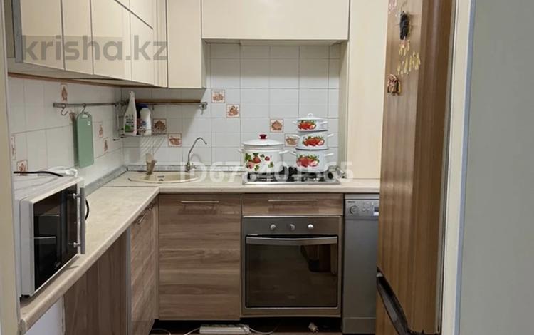 3-комнатная квартира · 50 м² · 4/5 этаж, Авангард 3 мкр 49 — Парк победы за 160 000 〒 в Атырау, мкр Авангард-3 — фото 2