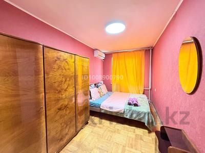 2-бөлмелі пәтер · 70 м² · 4/9 қабат, Абылай хана 112, бағасы: 14 900 ₸ в Алматы, Алмалинский р-н
