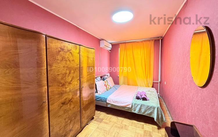 2-комнатная квартира · 70 м² · 4/9 этаж, Абылай хана 112 за 14 900 ₸ в Алматы, Алмалинский р-н — фото 2