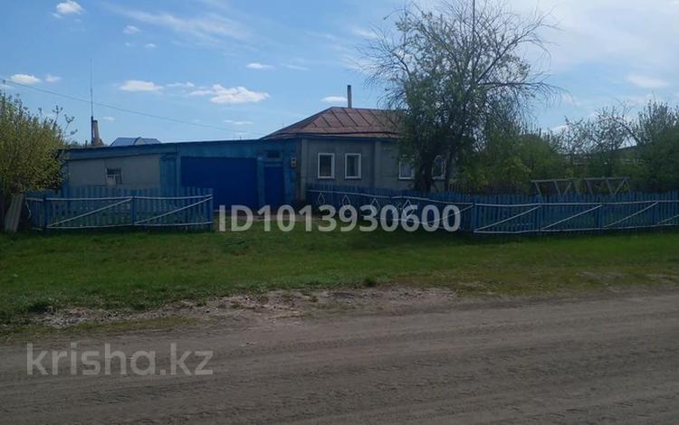 Отдельный дом · 2 комнаты · 42 м² · 75800 сот., Береговая 63 — Королева за 7 млн ₸ в Явленке — фото 2
