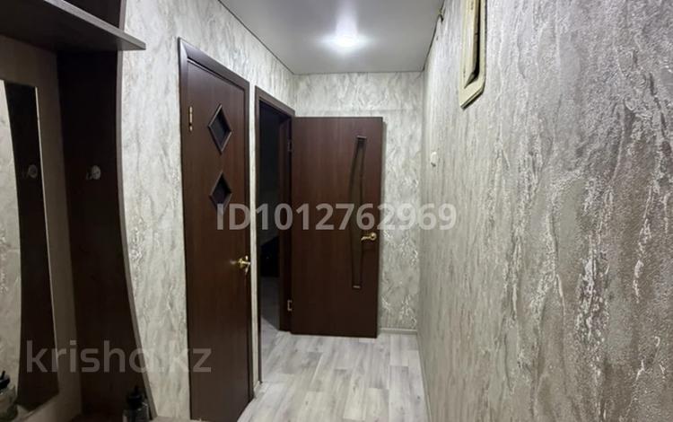 1-комнатная квартира · 37 м² · 2/5 этаж, Майкудук, 17й микрорайон 41 за 95 000 ₸ в Караганде, Алихана Бокейханова р-н — фото 7