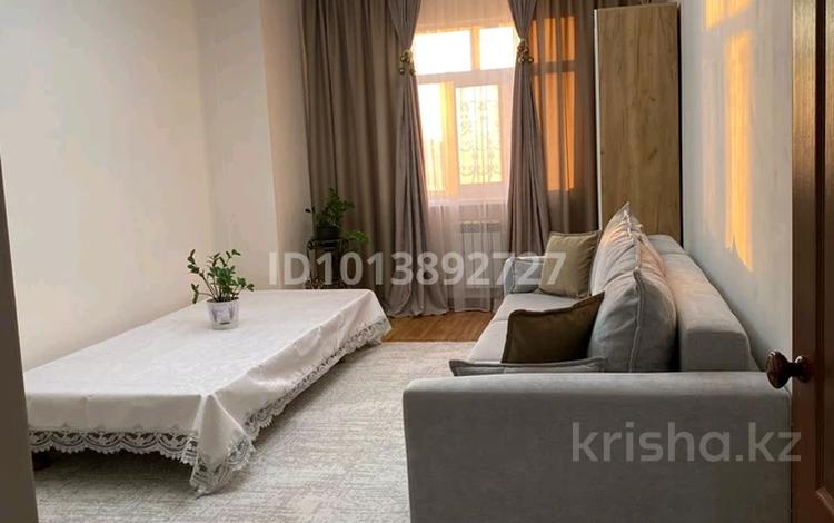 3-бөлмелі пәтер · 80 м² · 7/9 қабат, Нұрсәт ш/а 10, бағасы: 31 млн ₸ в Шымкенте, Каратауский р-н — фото 2