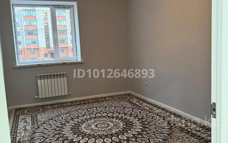 3-бөлмелі пәтер · 106 м² · 1/5 қабат, мкр. Алтын орда, Мкр. Батыс-2, участок №339, бағасы: 220 000 ₸ в Актобе — фото 2