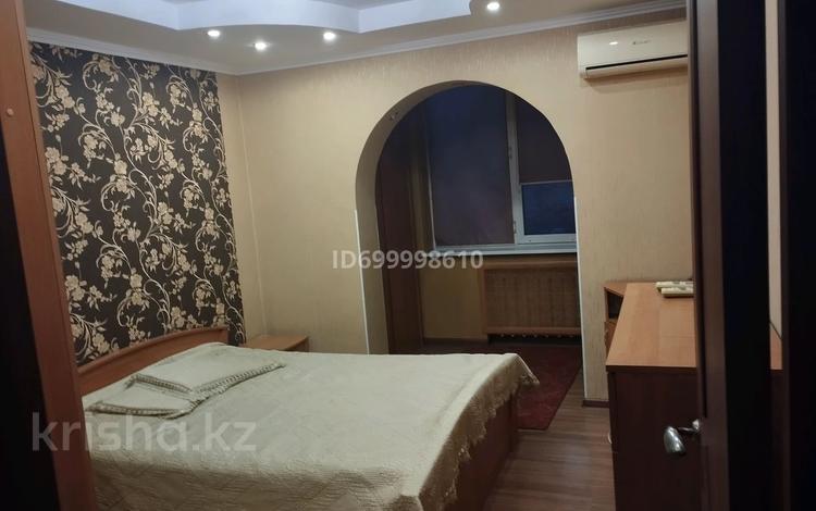 2-комнатная квартира · 54 м² · 4/5 этаж, Гёте 303/2 — Район ВАЗА за 220 000 ₸ в Алматы, Турксибский р-н — фото 2