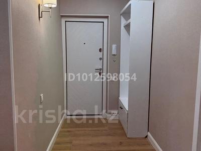 3-бөлмелі пәтер · 65 м² · 2/9 қабат, Тастақ-2 ш/а., Мкр Тастак-2 Туркебаева 63, бағасы: 380 000 ₸ в Алматы, Алмалинский р-н