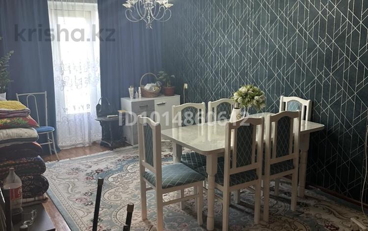 1-бөлмелі пәтер · 32 м² · 4/5 қабат, Восток 10 — Между 28 школа и 25 школа, бағасы: 14 млн ₸ в Шымкенте, Аль-Фарабийский р-н — фото 2