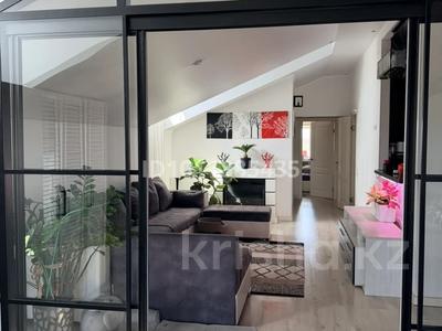 3-комнатная квартира · 105 м² · 5/5 этаж, ул. Тишбека Аханова — Напротив Народного банка, рядом с Казахмысом за 49.9 млн 〒 в Караганде, Казыбек би р-н