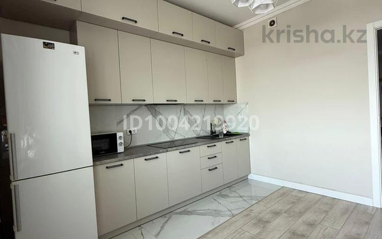 1-комнатная квартира · 50 м² · 6/12 этаж, Басенова 10 за 300 000 ₸ в Алматы, Бостандыкский р-н — фото 7