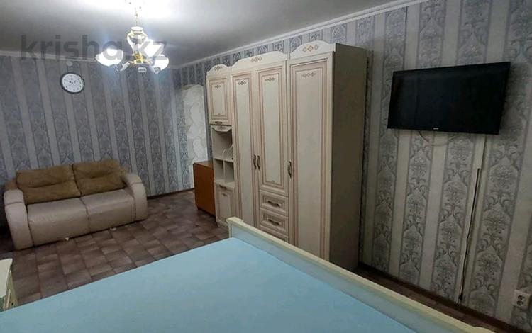 1-комнатная квартира, 35 м², 2/5 этаж помесячно, Кошукова