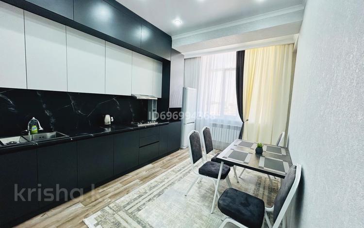 2-комнатная квартира · 70 м² · 9/10 этаж, 18микрорайон 28 за 250 000 ₸ в Актау, 18-й мкр  — фото 8