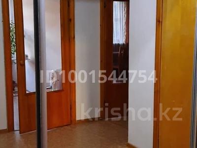 Продажа квартир в Астане: 2-комнатная квартира · 77 м² · 4/5 этаж, Мустафина 1 — Абылай хана за 29 млн 〒 2-комнатная квартира · 77 м² · 4/5 этаж, Мустафина 1 — Абылай хана за 29 млн 〒 в Астане, Алматы р-н