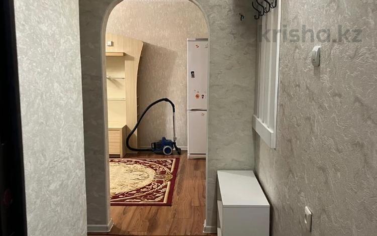 2-бөлмелі пәтер · 46 м² · 4/4 қабат, №12 ш/а. — проспект Абая, бағасы: 28.6 млн ₸ в Алматы, Ауэзовский р-н — фото 3