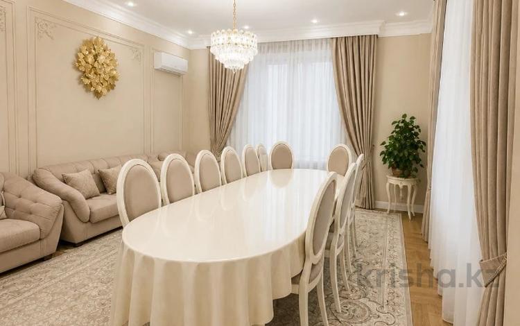 4-бөлмелі пәтер · 156 м² · 5/6 қабат, Мирас ш/а., мкр «Мирас» 31, бағасы: 218 млн ₸ в Алматы, Бостандыкский р-н — фото 7