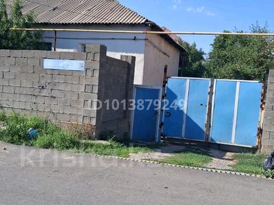 Отдельный дом · 4 комнаты · 180 м² · 6 сот., мкр Туркестан — Байдибек би, Аргынбекова за 40 млн ₸ в Шымкенте, Туран р-н