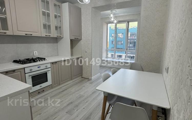 2-бөлмелі пәтер · 70 м² · 8/9 қабат, Курганская 2В, бағасы: 300 000 ₸ в Костанае — фото 2
