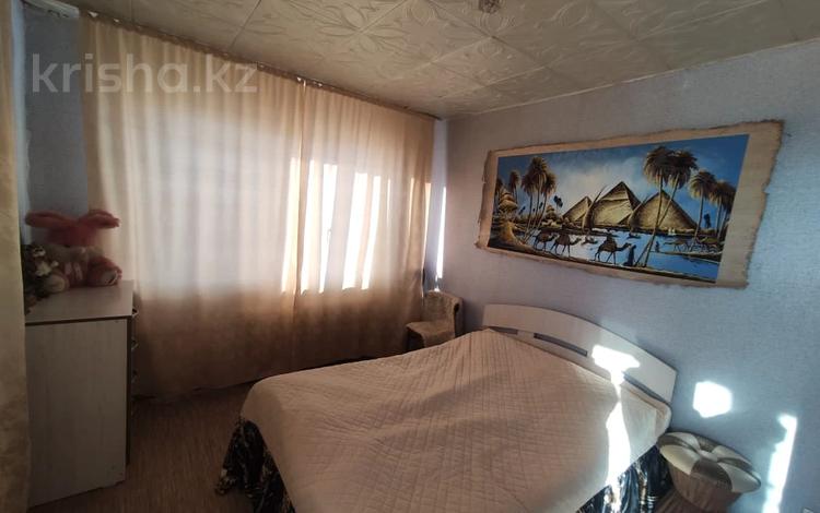 2-комнатная квартира · 54 м² · 8/9 этаж, Камзина 27 за 17 млн ₸ в Аксу — фото 13