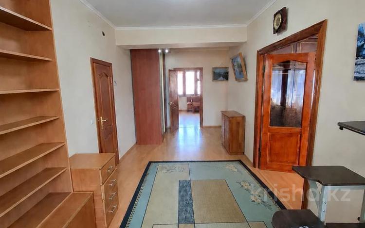 2-комнатная квартира · 90 м² · 5/5 этаж, Сейфуллина 6 за 33 млн ₸ в Астане, Сарыарка р-н — фото 12