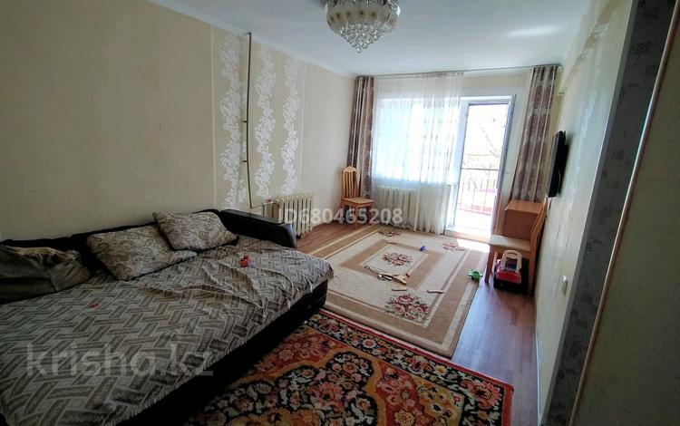 2-комнатная квартира, 42 м², 2/4 этаж, Молдагулова 1 за 12 млн 〒 в Балхаше — фото 2