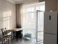 1-комнатная квартира · 38 м² · 8/10 этаж, Туран 40/1 за 300 000 ₸ в Астане, Есильский р-н — фото 2