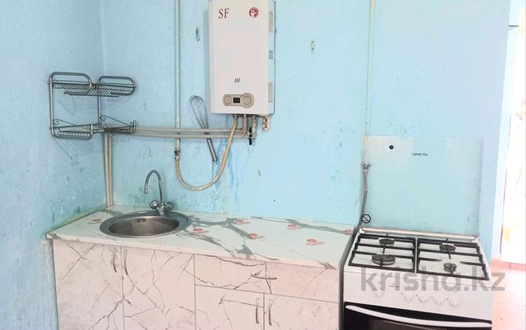 Отдельный дом · 2 комнаты · 40 м² · 8 сот., мкр Северо-Запад, Сарыозек 20 — Тойхана Коркем и 87-137 школа за 60 000 ₸ в Шымкенте, Абайский р-н — фото 9