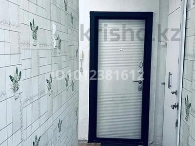 4-бөлмелі пәтер · 61.5 м² · 4/5 қабат, Майкудук, 16й микрорайон 43 — Тойхана «Дастан», « Акзере», бағасы: 14 млн ₸ в Караганде, Алихана Бокейханова р-н