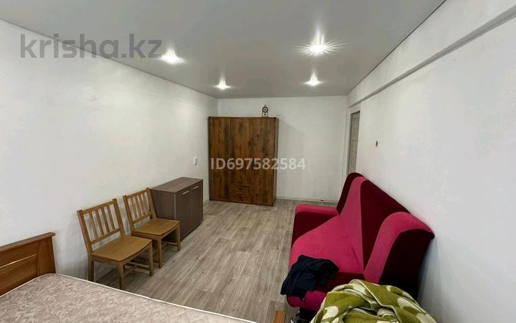 1-бөлмелі пәтер · 35 м² · 1/5 қабат, Бульвар Гагарина 34, бағасы: 150 000 ₸ в Усть-Каменогорске, Ульбинский — фото 2