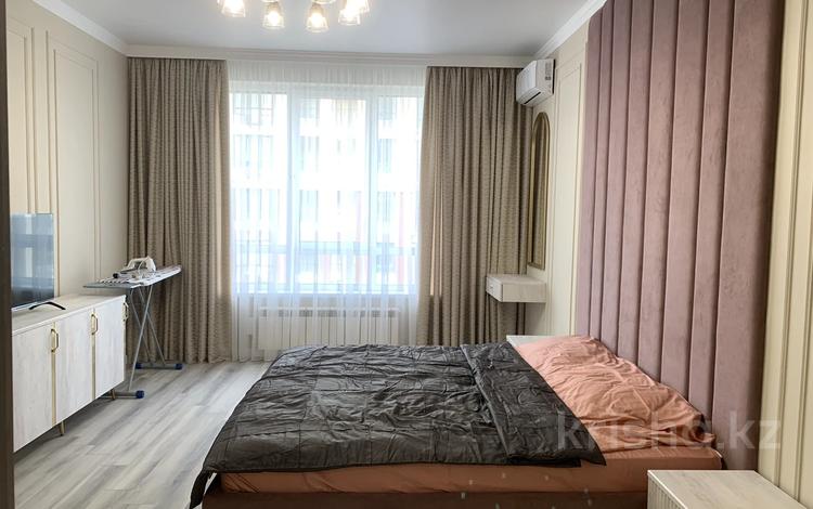 1-бөлмелі пәтер · 55 м² · 12/16 қабат, Байтерекова 100/4, бағасы: 250 000 ₸ в Шымкенте, Каратауский р-н — фото 2