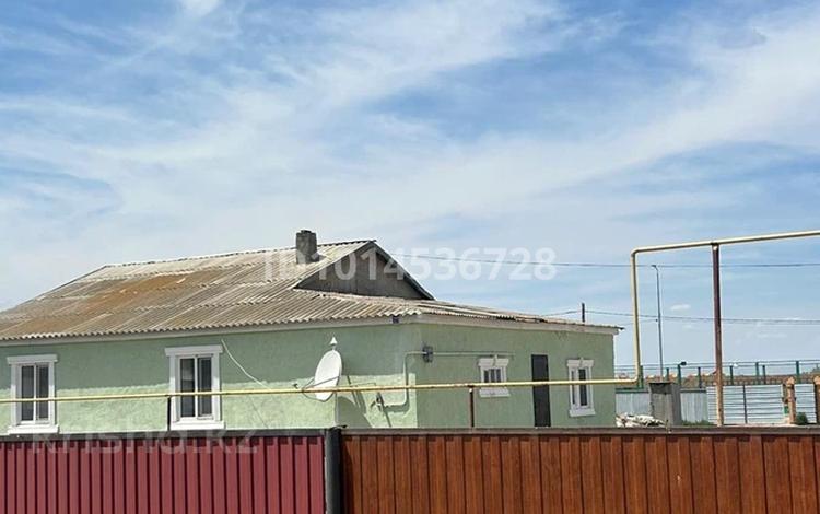 Отдельный дом · 3 комнаты · 220 м² · 8 сот., пгт Балыкши, Алдоңғарова 27 за 8.5 млн ₸ в Атырау — фото 2