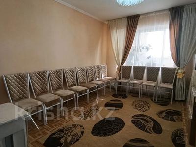 2-комнатная квартира · 52 м² · 4/5 этаж, Толе би 91 за 18.8 млн 〒 в Таразе