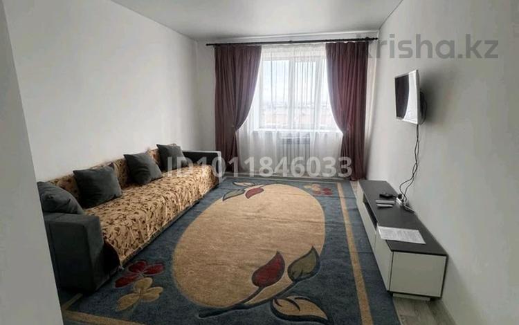1-комнатная квартира · 47 м² · 9/10 этаж, ул. Самал 86 за 19.5 млн ₸ в Уральске, мкр Школьник — фото 2