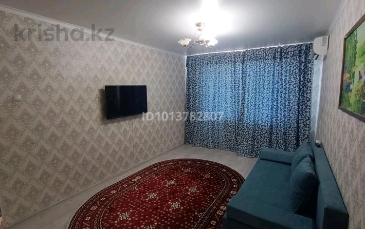 1-комнатная квартира · 34 м² · 5/5 этаж, мкр 8, Оспанова 58 — Бр. Жубанова Оспанова за 120 000 ₸ в Актобе — фото 2