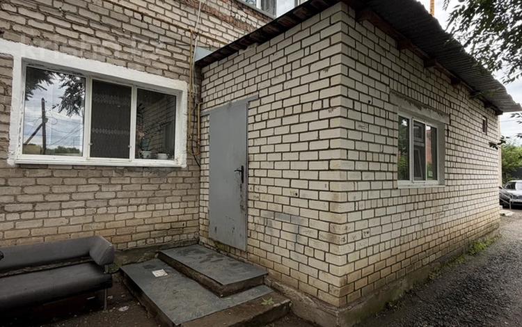 2-комнатная квартира · 52 м² · 1/2 этаж, Затон Чапаева 23 за 10.4 млн ₸ в Уральске — фото 2