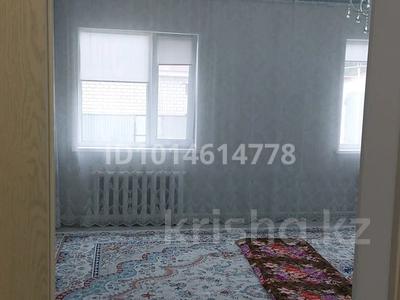 Жеке үй · 3 бөлме · 120 м² · 10 жүзд., Теренсай 23 — Нура/ байконыс, бағасы: 23 млн ₸ в Актобе, жилой массив Акжар-2