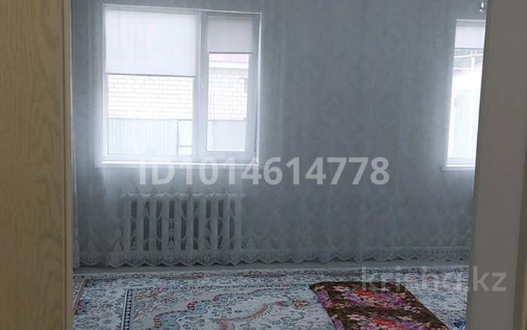 Жеке үй · 3 бөлме · 120 м² · 10 жүзд., Теренсай 23 — Нура/ байконыс, бағасы: 23 млн ₸ в Актобе, жилой массив Акжар-2 — фото 2