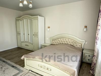 2-комнатная квартира · 84 м² · 2/4 этаж, Аль-Фараби 144 за 500 000 ₸ в Алматы, Бостандыкский р-н