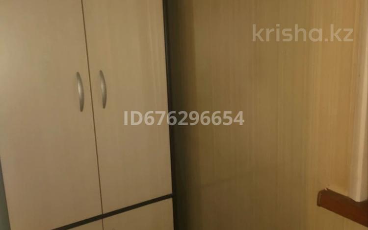 3-комнатная квартира, 80 м², 3/5 этаж, Каратал 49а за 27 млн 〒 в Талдыкоргане — фото 2