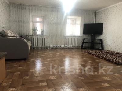 2-комнатная квартира, 97 м², 1/2 этаж, Абая 45 — Бывший центральный двухменаретней Мечеть за ~ 8.2 млн 〒 в Семее